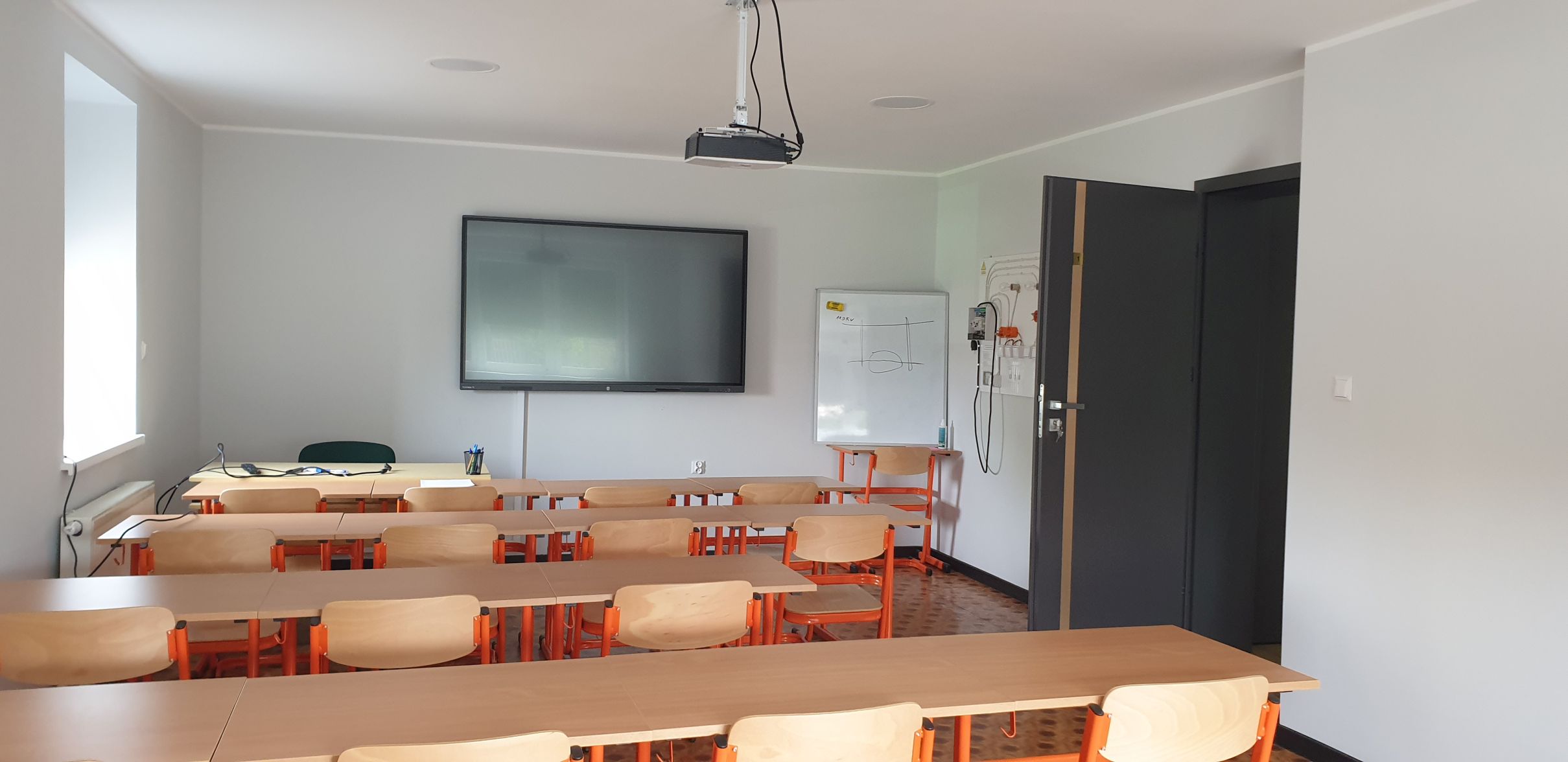 Prace elektryczne i instalacyjne